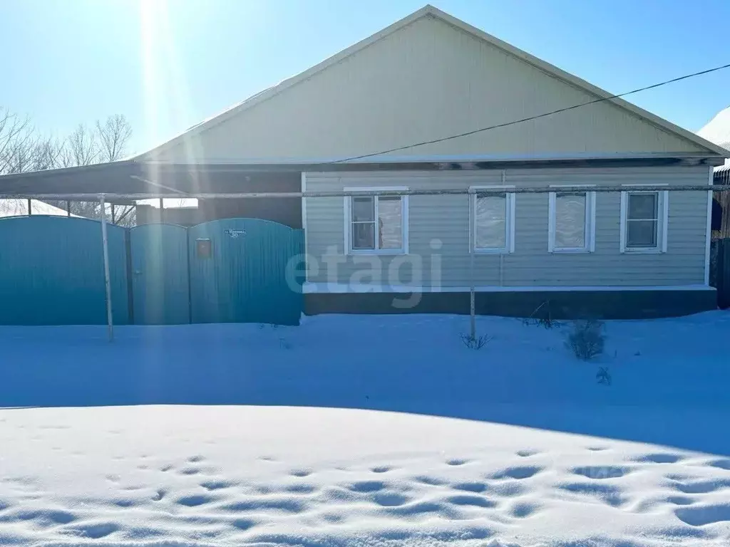 Дом в Астраханская область, Лиманский район, с. Яр-Базар ул. Иванова, ... - Фото 1