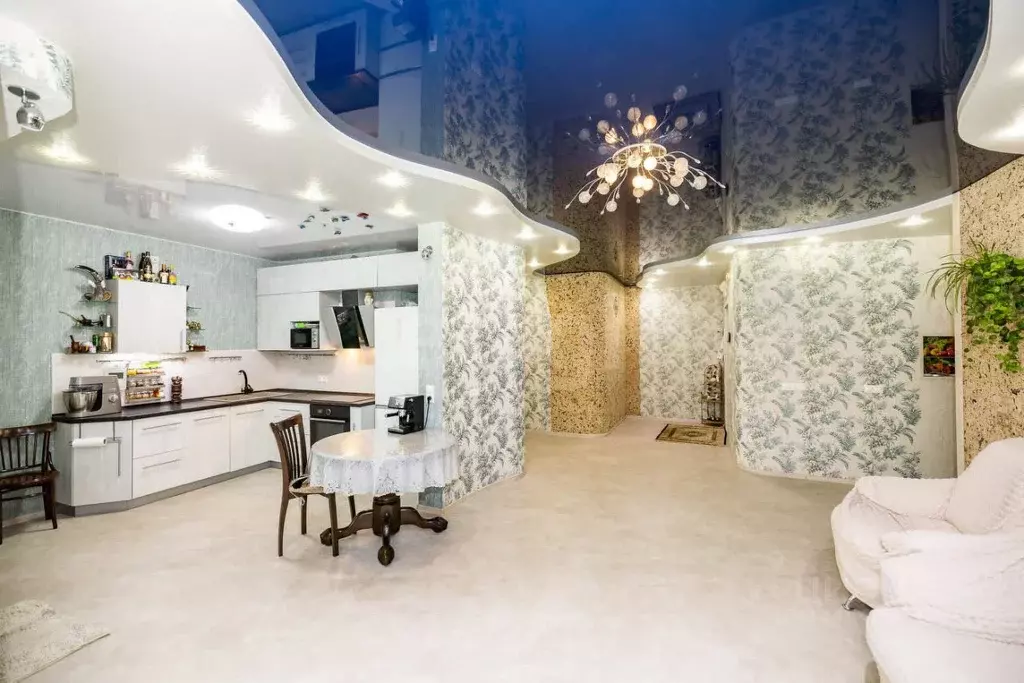 2-к кв. Ханты-Мансийский АО, Сургут ул. Мелик-Карамова, 4/1 (102.0 м) - Фото 1