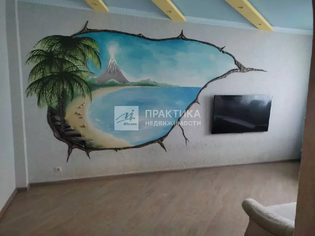 Продается 4-комнатная квартира - Фото 2