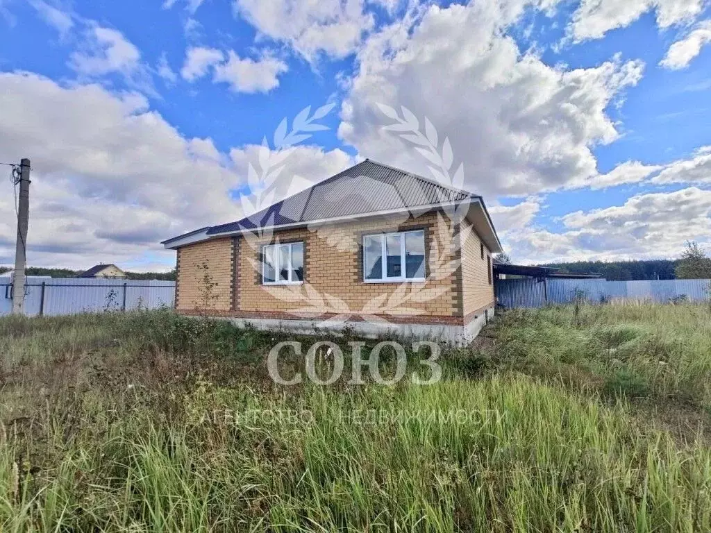 Дом в Калужская область, Дзержинский муниципальный округ, Дворцы ... - Фото 1