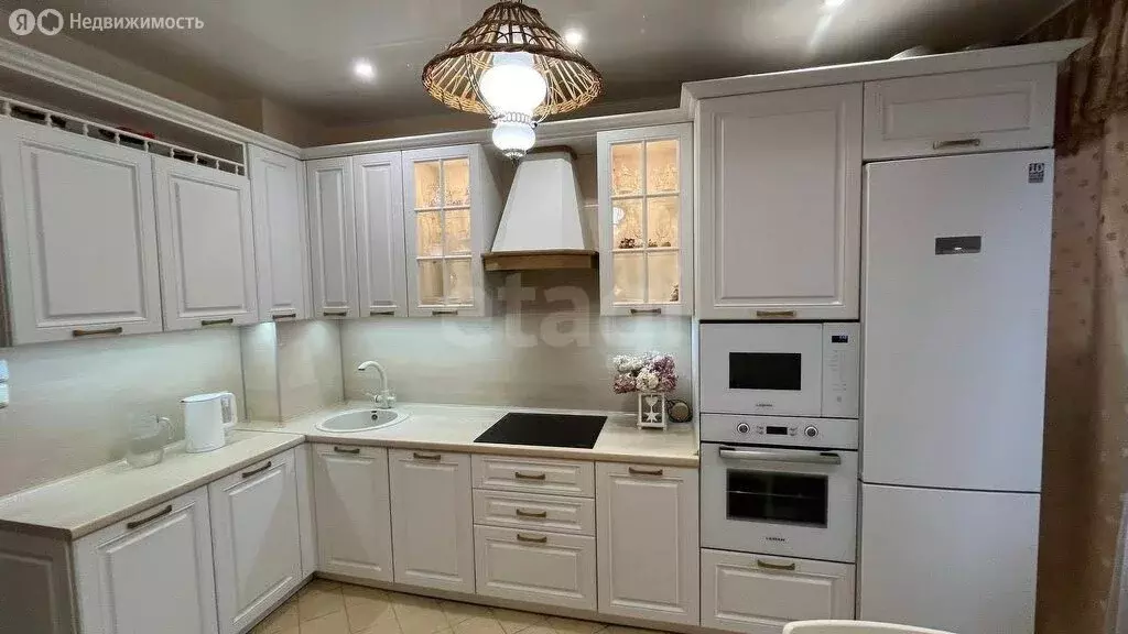 3-комнатная квартира: Тюмень, Заречный проезд, 37к1 (83 м) - Фото 2