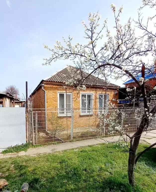 Дом в Краснодарский край, Краснодар Пашковский жилмассив, ул. Ленина, ... - Фото 0
