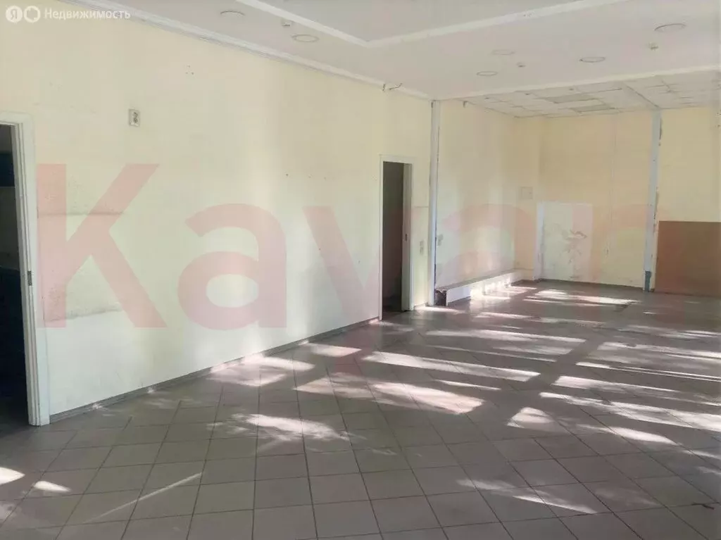 Торговая площадь (122 м) - Фото 2