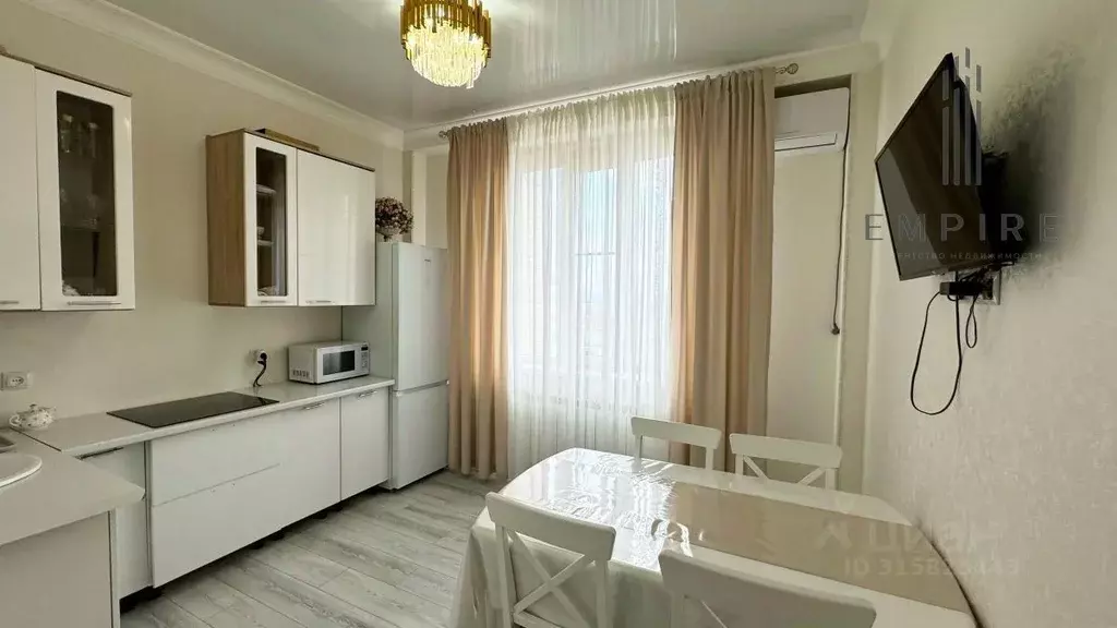 2-к кв. Чеченская республика, Грозный ул. А.А. Айдамирова, 141к8 (70.0 ... - Фото 0