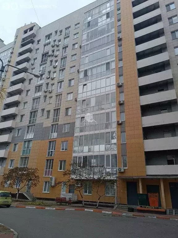 1-комнатная квартира: Белгород, улица Шаландина, 4к1 (39 м) - Фото 0