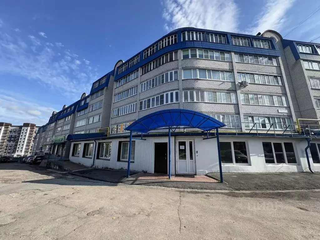 Помещение свободного назначения в Чувашия, Чебоксары ул. Академика ... - Фото 1