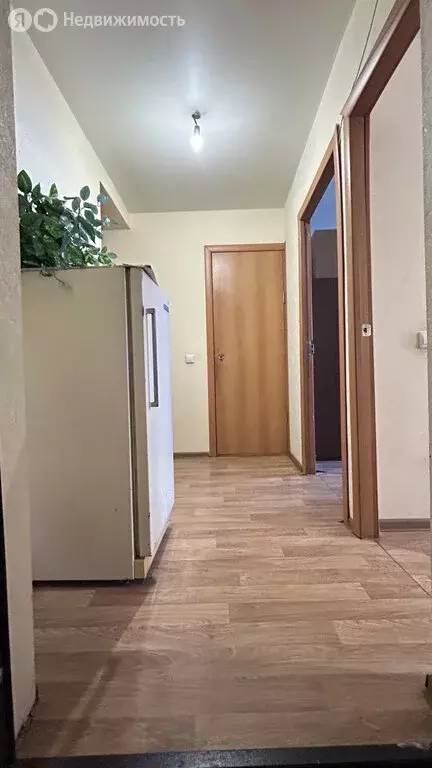 1к в 2-комнатной квартире (13.4 м) - Фото 1