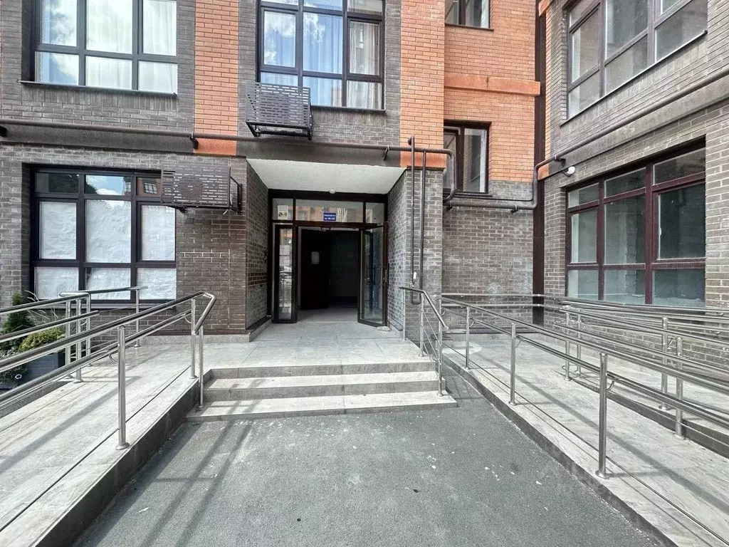 2-к кв. Ставропольский край, Кисловодск ул. 40 лет Октября (79.8 м) - Фото 2