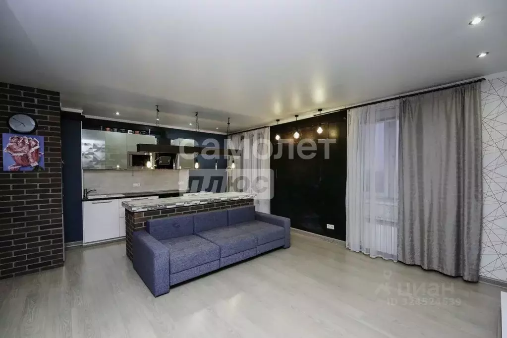 Студия Омская область, Омск ул. 1-ой Красной Звезды, 79 (44.2 м) - Фото 1