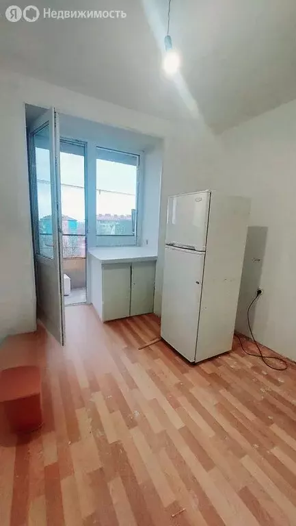 2-комнатная квартира: посёлок городского типа Новошахтинский, ... - Фото 1