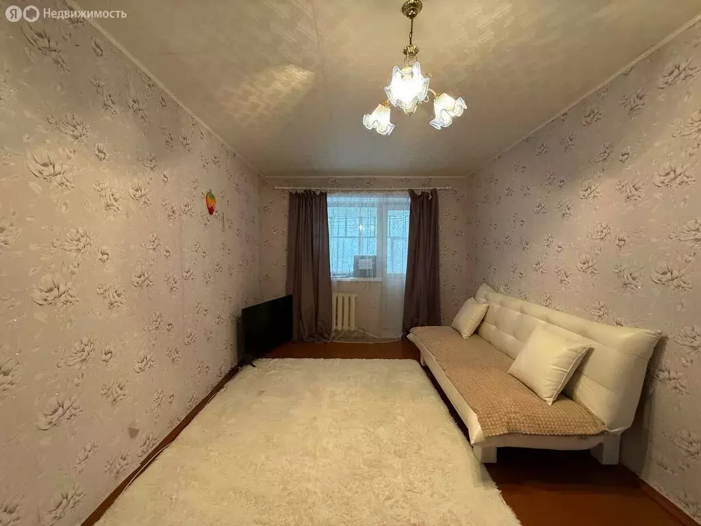 3-комнатная квартира: Полевской, улица Победы, 22 (59.2 м) - Фото 1