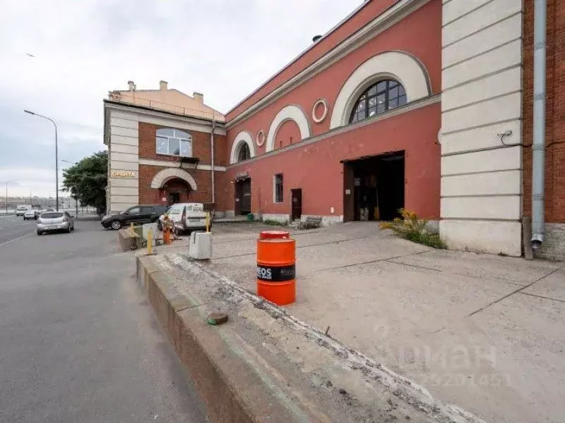 Торговая площадь в Санкт-Петербург ул. Комсомола, 2 (12 м) - Фото 2