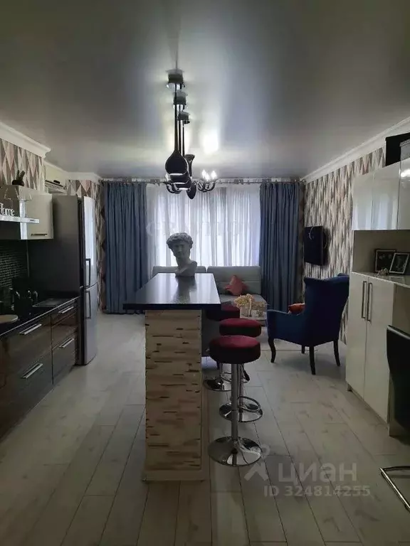 2-к кв. Алтай, Горно-Алтайск Коммунистический просп., 33 (64.2 м) - Фото 2