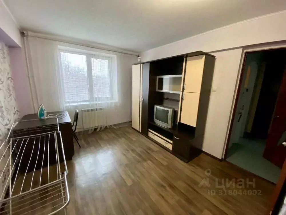 1-к кв. Омская область, Омск ул. 8-я Линия, 94 (32.0 м) - Фото 0