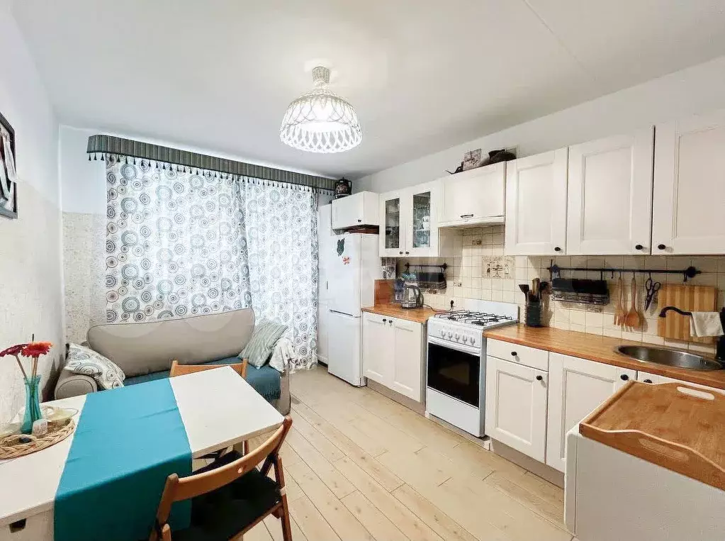 1-к. квартира, 43,9 м, 5/5 эт. - Фото 1
