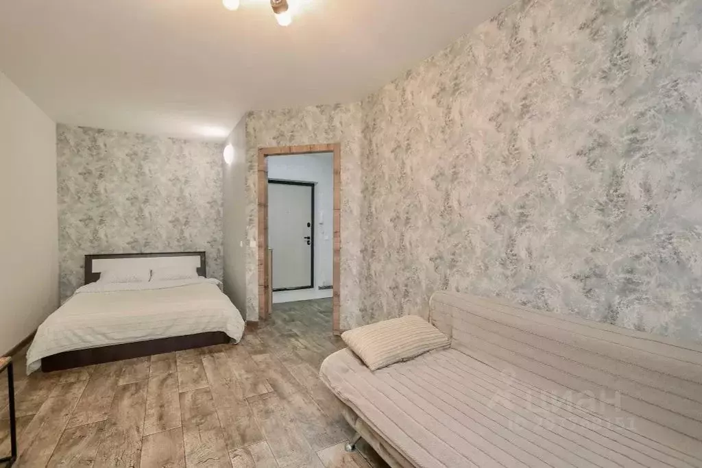 1-к кв. Удмуртия, Ижевск ул. 40 лет Победы, 135 (40.0 м) - Фото 1