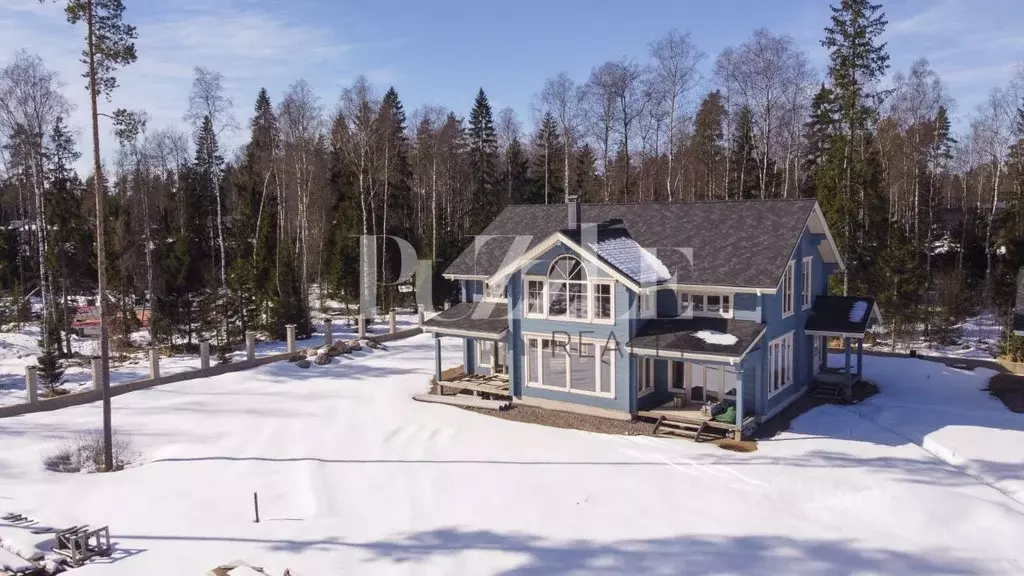 Дом в Ленинградская область, Выборгский район, Первомайское с/пос, ... - Фото 1