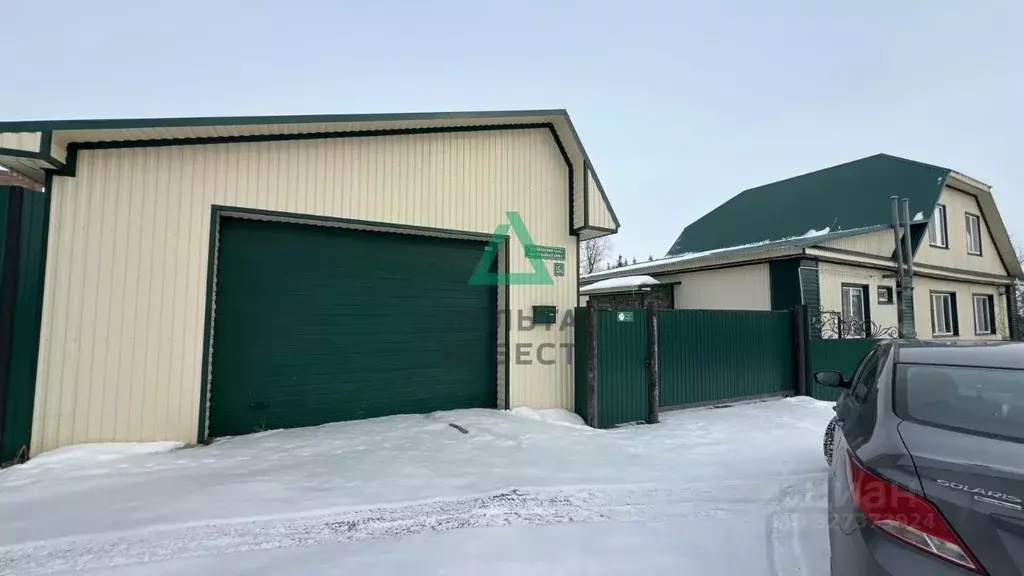 Дом в Башкортостан, с. Кармаскалы ул. Худайбердина, 15/1 (250 м) - Фото 2