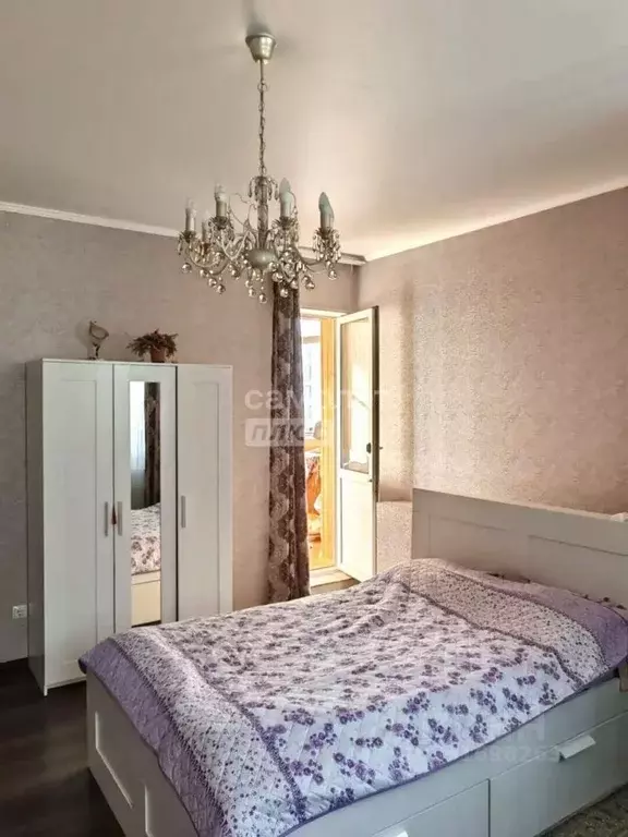 2-к кв. Татарстан, Казань ул. Адоратского, 1а (67.9 м) - Фото 1
