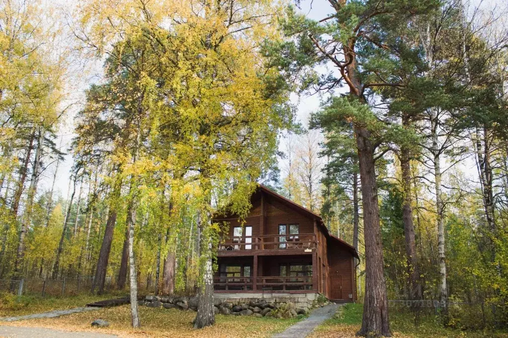 Дом в Карелия, Прионежский район, Шуйское с/пос, Шуйская ст.  (100 м) - Фото 0