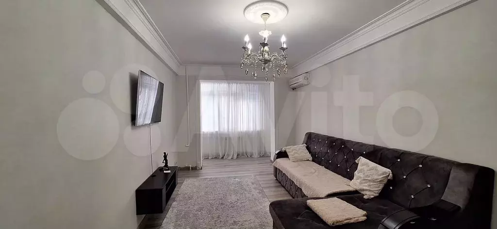 2-к. квартира, 60 м, 2/9 эт. - Фото 0