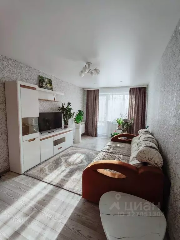 1-к кв. Тульская область, Тула Новомосковская ул., 25А (36.5 м) - Фото 1