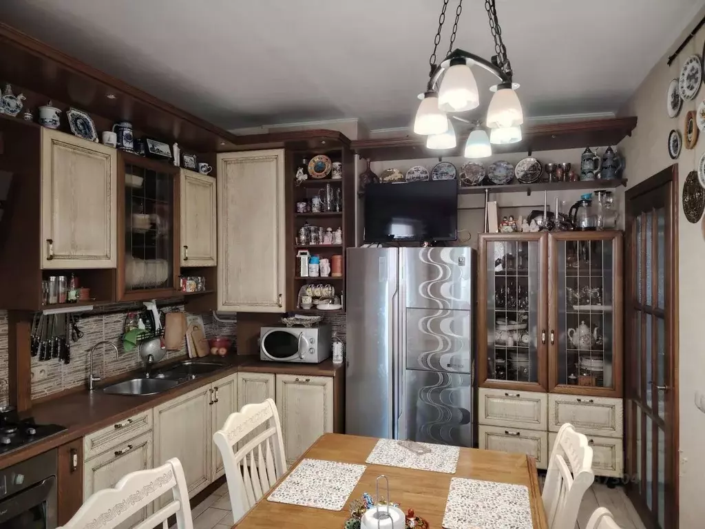 5-к кв. Калининградская область, Калининград Земельная ул., 16 (153.0 ... - Фото 1