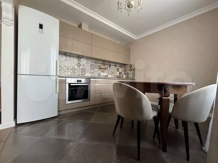 3-к. квартира, 74 м, 12/17 эт. - Фото 0