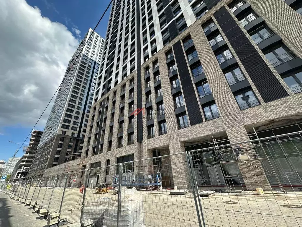 Торговая площадь в Москва ул. Архитектора Власова, 71к2 (97 м) - Фото 1