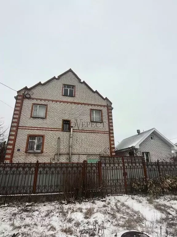 Коттедж в Белгородская область, Старый Оскол ул. Майсюка, 1 (235 м) - Фото 1