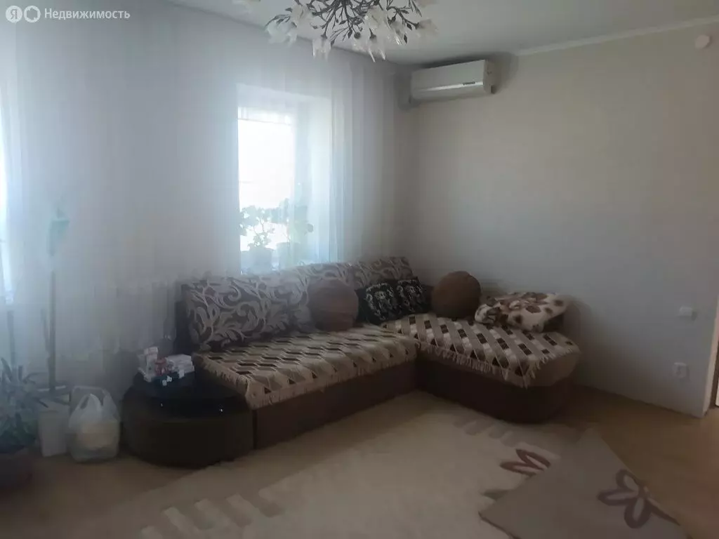 Дом в Каменск-Шахтинский, улица Танкистов (80 м) - Фото 1