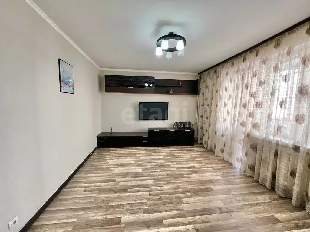 3-к кв. Белгородская область, Строитель Яковлевский городской округ, ... - Фото 1