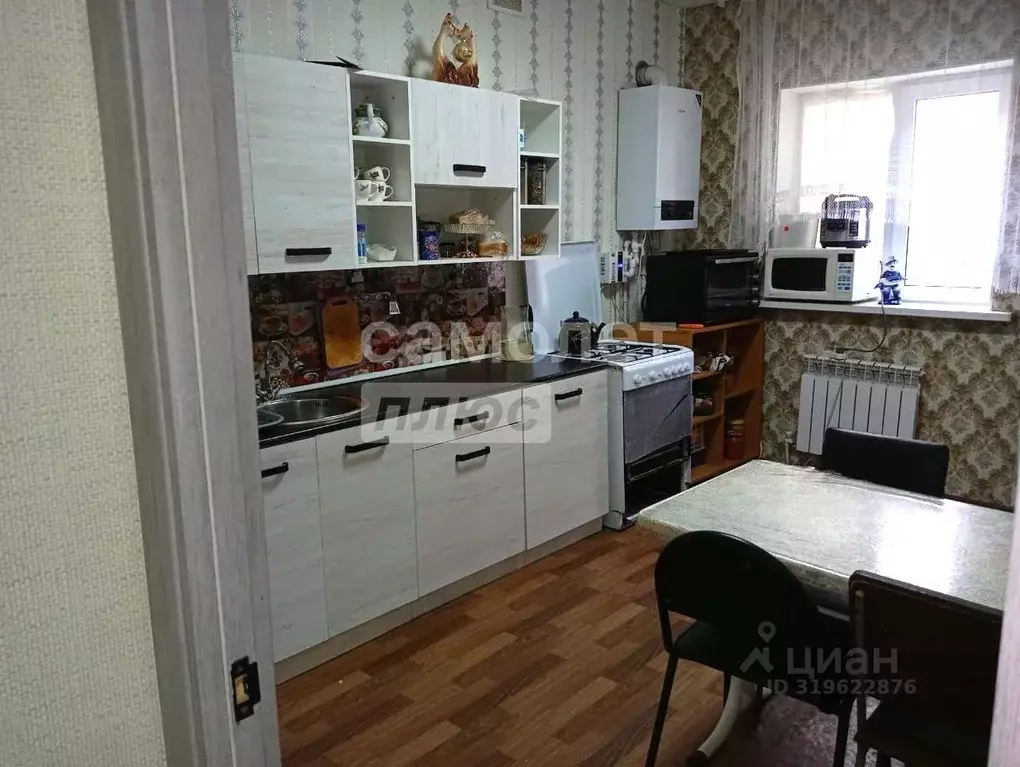 Дом в Астраханская область, Приволжский район, с. Яксатово Молодежная ... - Фото 1