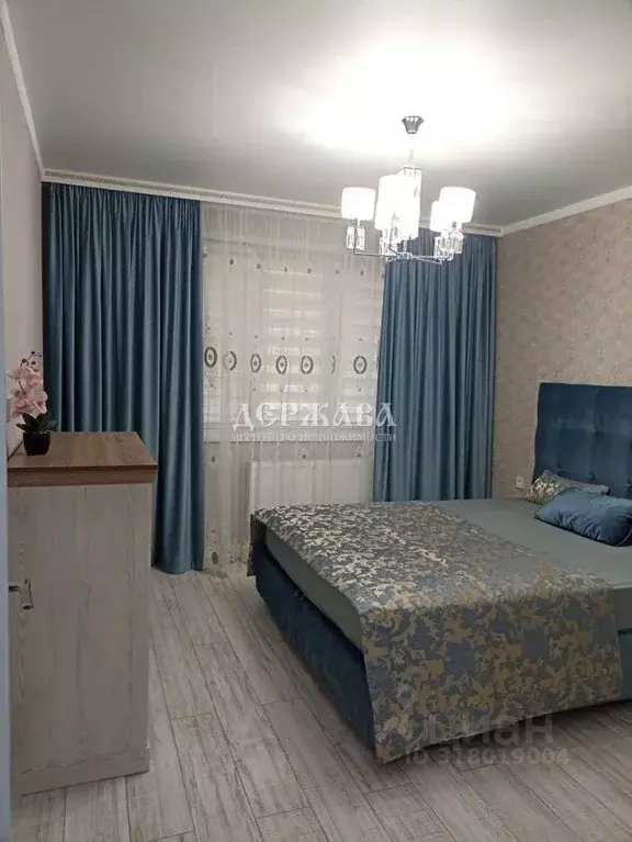 2-к кв. Белгородская область, Старый Оскол Степной мкр, 31 (55.0 м) - Фото 0