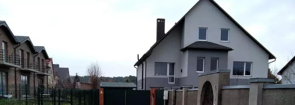 Дом в Светлый, Озёрный переулок, 2 (206.3 м) - Фото 1