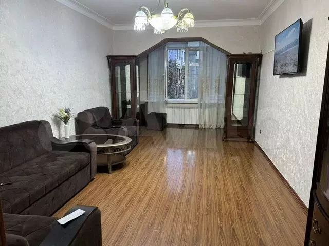 2-к. квартира, 78 м, 2/5 эт. - Фото 0