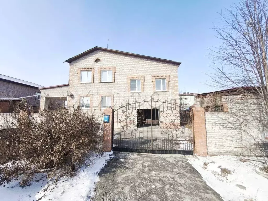 Коттедж в Хакасия, Черногорск Моховская ул. (366 м) - Фото 1