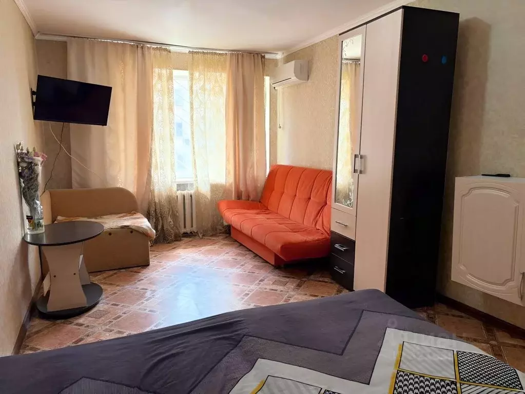 1-к кв. Крым, Керчь ул. Лейтенанта Бувина, 7 (30.0 м) - Фото 0