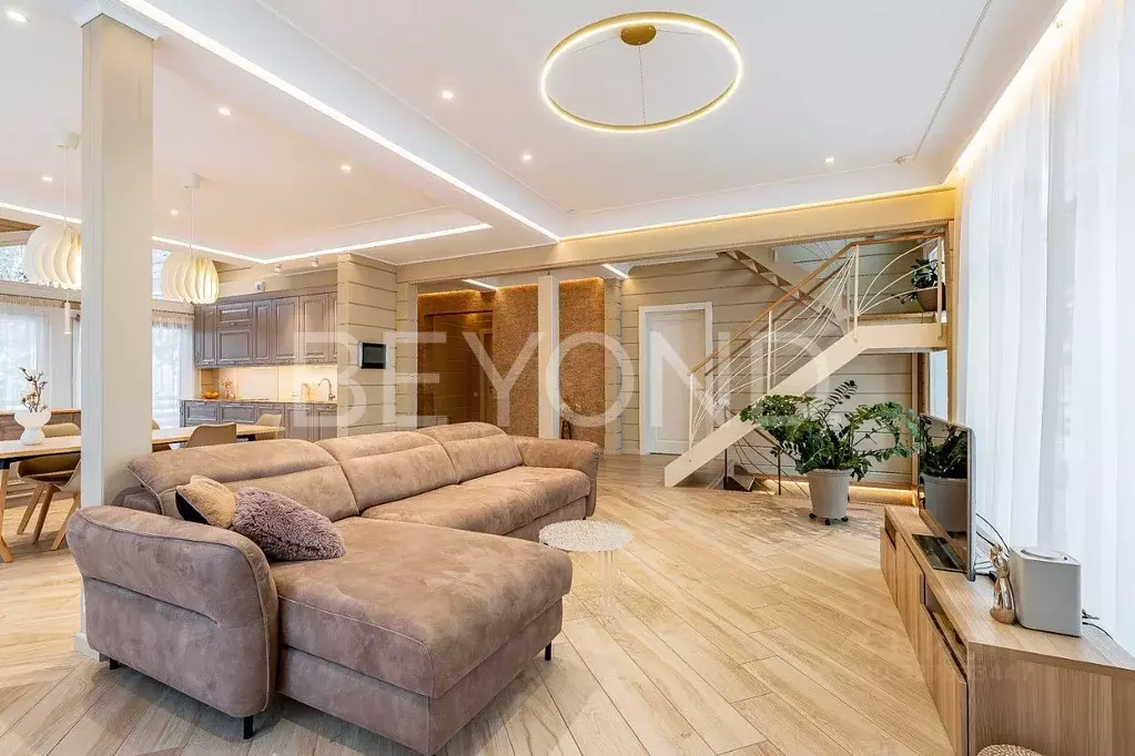 Дом в Ленинградская область, Всеволожский район, Юкковское с/пос, д. ... - Фото 2