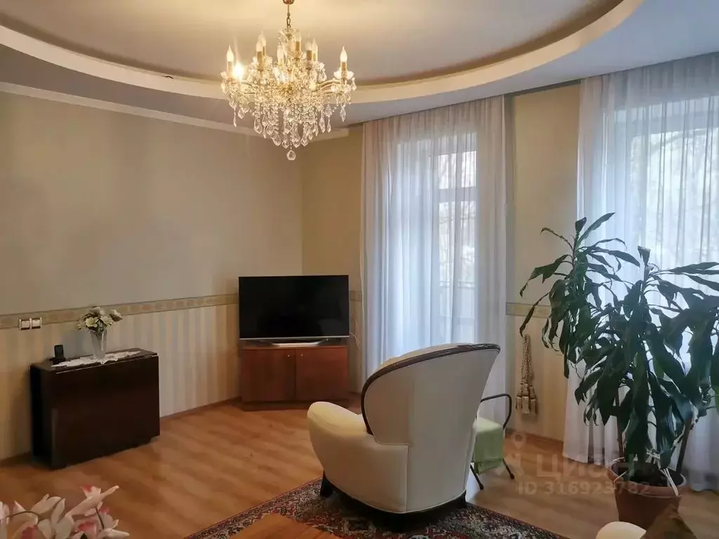 2-к кв. Калининградская область, Калининград Колхозная ул., 3-5 (80.0 ... - Фото 1