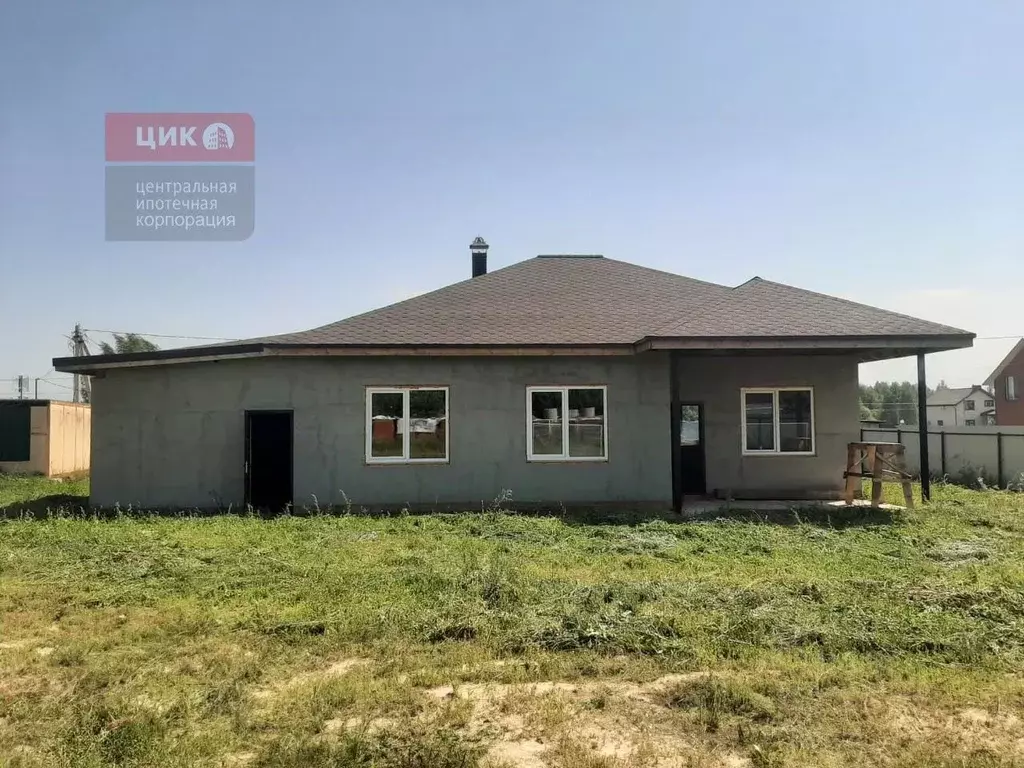 Дом в Рязанская область, Рязанский район, Заборьевское с/пос, с. ... - Фото 1