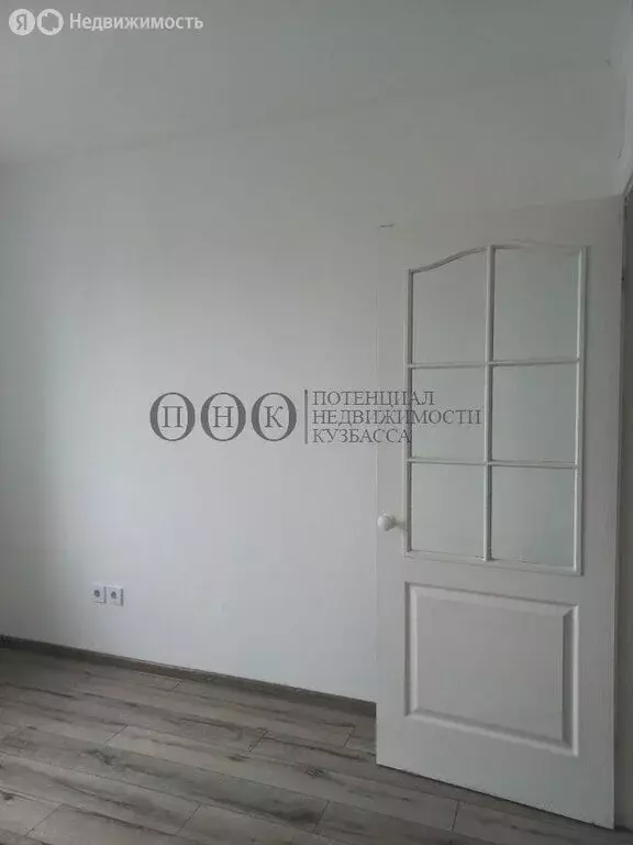 2-комнатная квартира: Кемерово, улица Веры Волошиной, 45А (49.6 м) - Фото 0