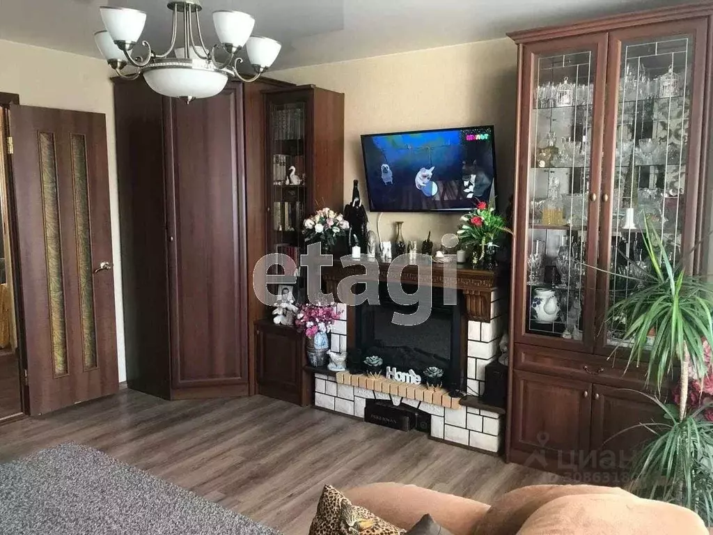 4-к кв. Крым, Саки ул. Революции (80.3 м) - Фото 1