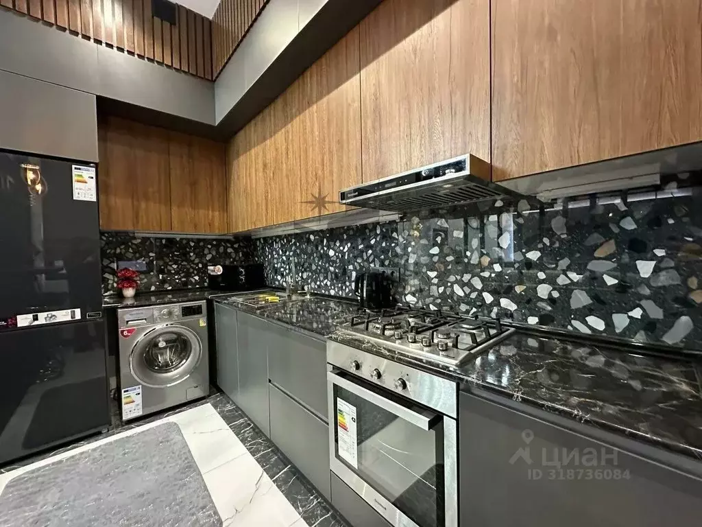 2-к кв. Татарстан, Казань Комсомольская ул., 1 (50.0 м) - Фото 0