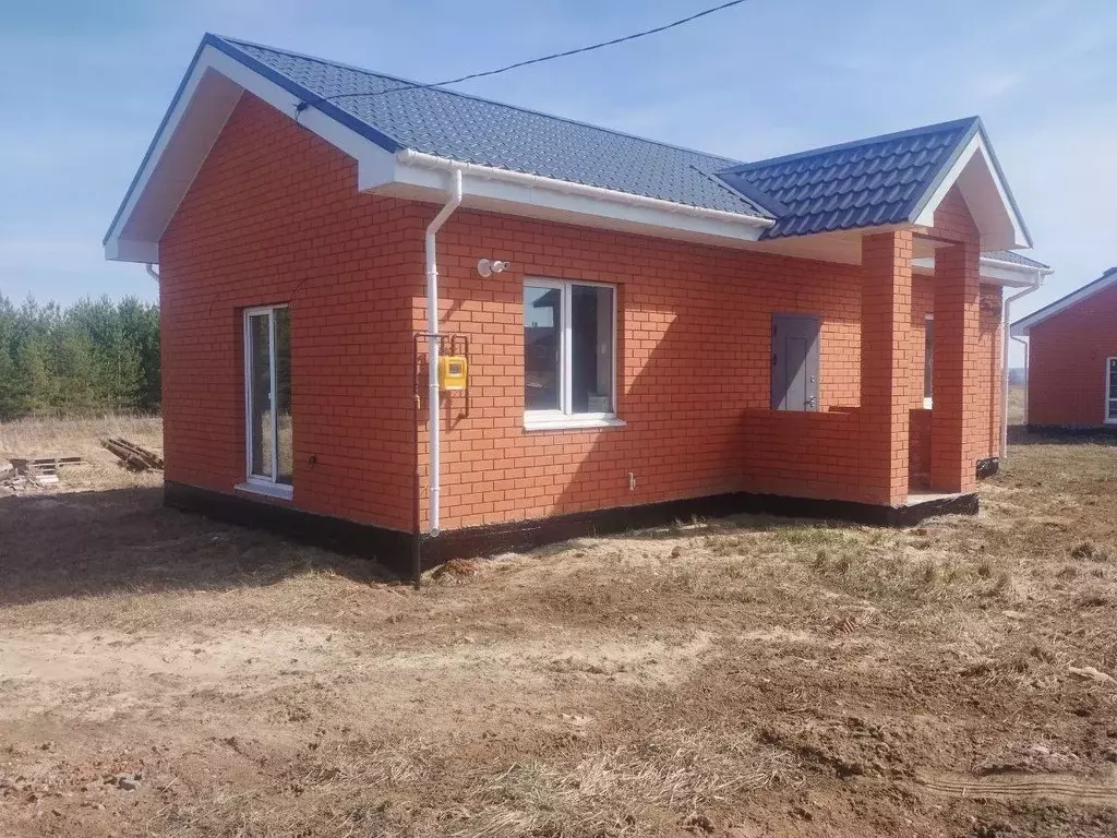 Дом в Татарстан, Высокогорский район, с. Усады, Удачный кп ул. ... - Фото 0