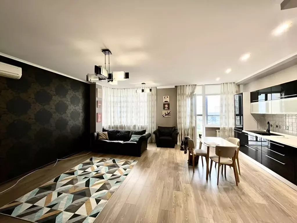 2-к кв. Ростовская область, Ростов-на-Дону Кировский просп., 48 (80.0 ... - Фото 2