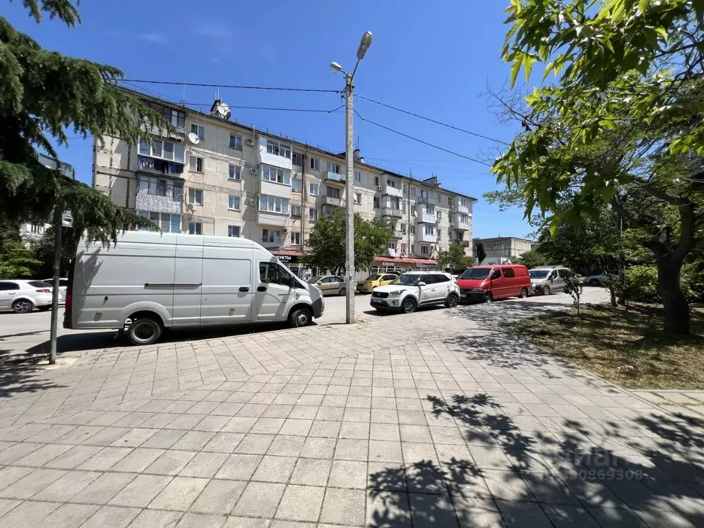 Помещение свободного назначения в Севастополь ул. Маршала Блюхера, 20 ... - Фото 2