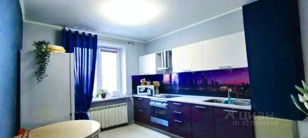 3-к кв. Тюменская область, Тюмень ул. Монтажников, 13А (66.0 м) - Фото 1