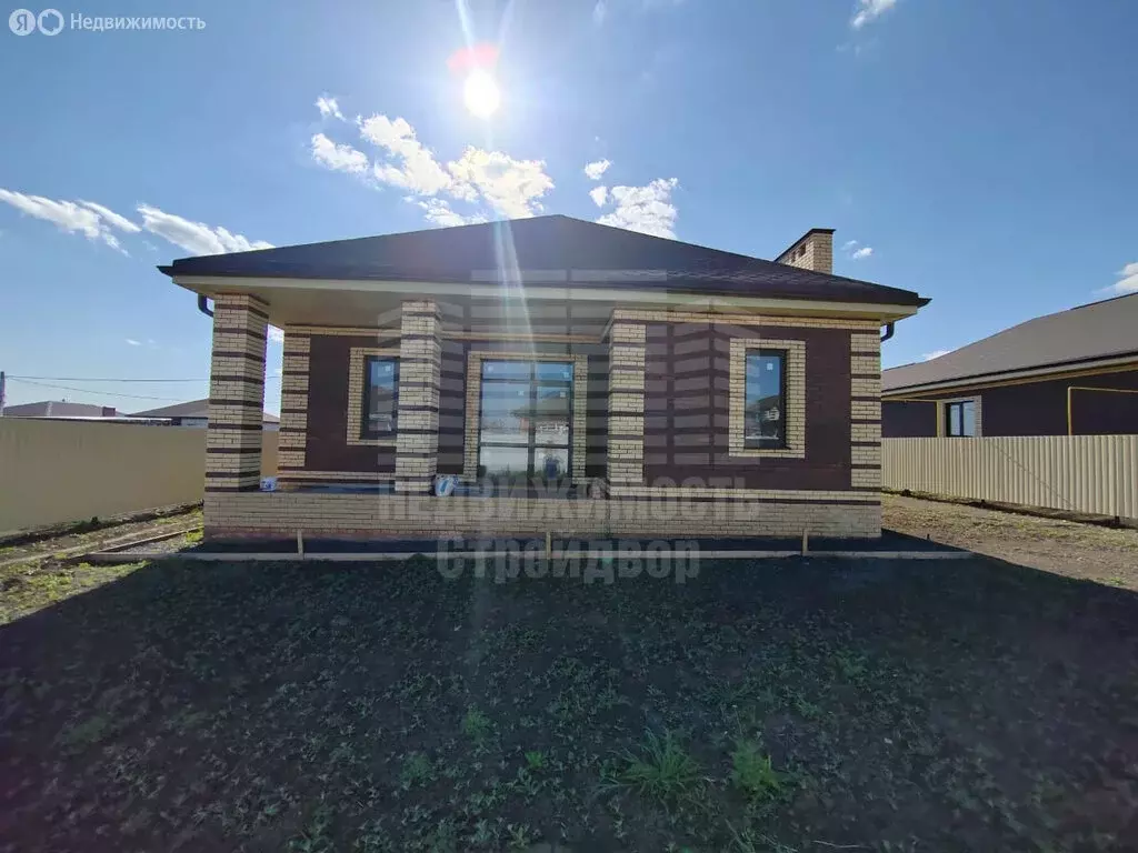 Дом в село Новобессергеневка, 2-я Владимирская улица (120 м) - Фото 2