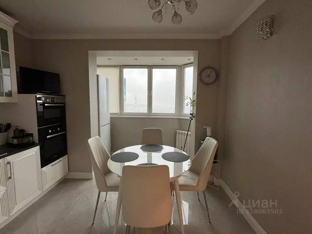 3-к кв. Москва Большая Очаковская ул., 3 (83.0 м) - Фото 2